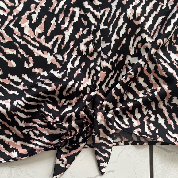 Calvin Klein Jeans animal print top - Picture 4 of 6